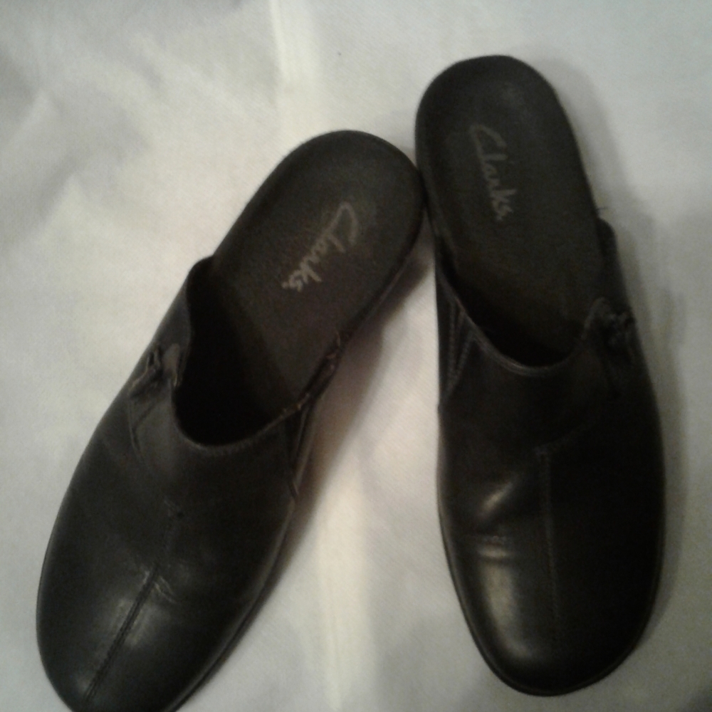 Clark's Slip on Women Shoes,Black,8M.